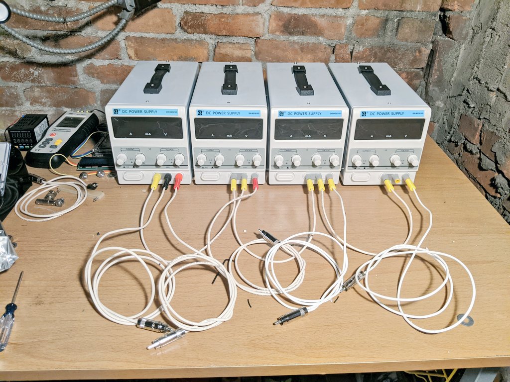 Adjustable Benchtop Power Supplies